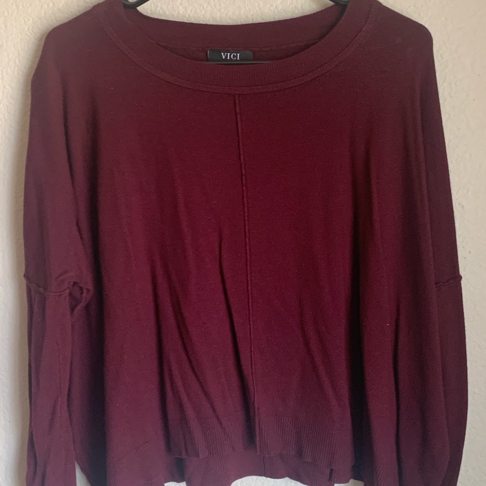 VICI cashmere blend sweater wine